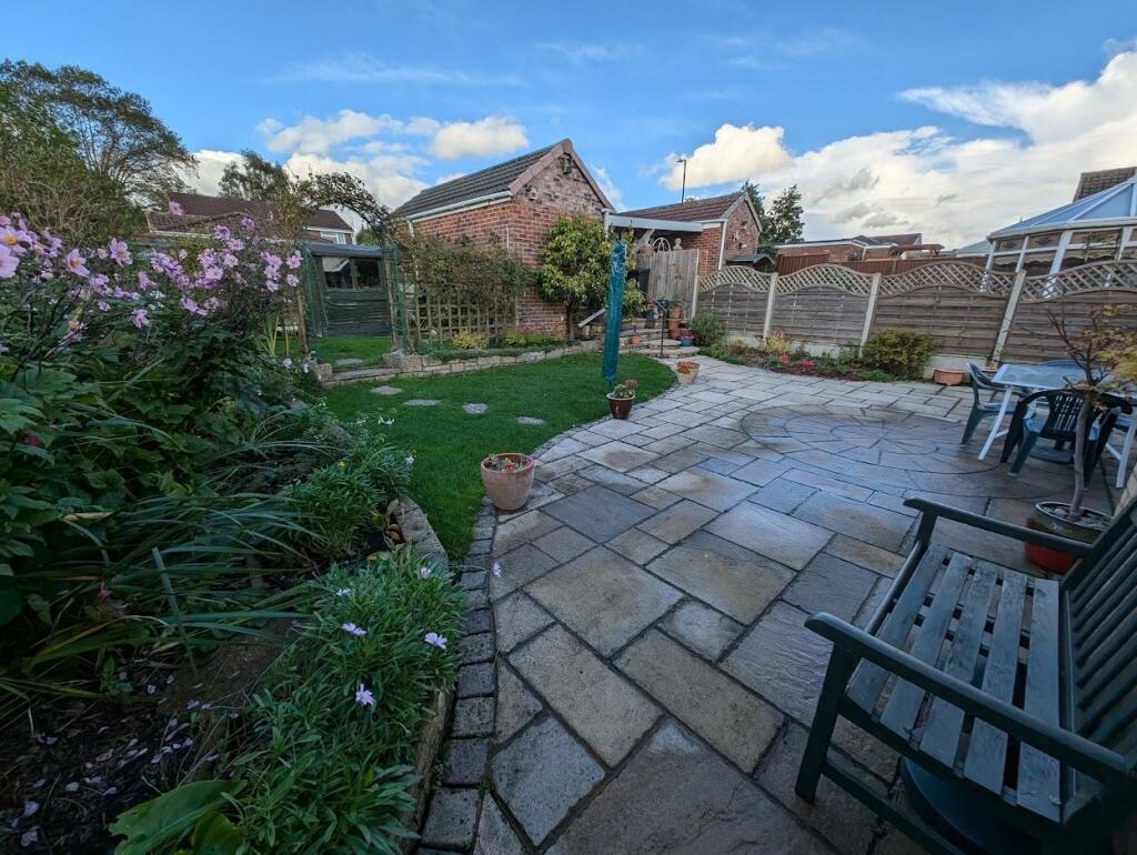 garden main.jpg