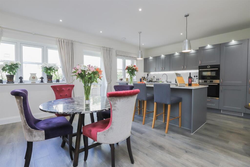 Kitchen - Diner 1.jpg