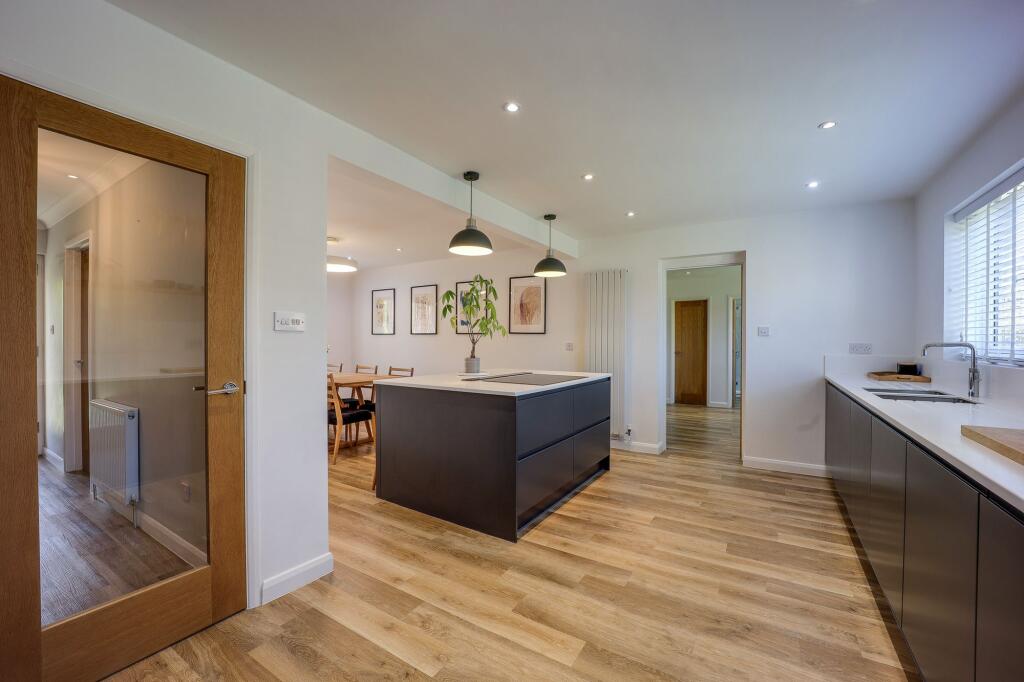 Kitchen Diner