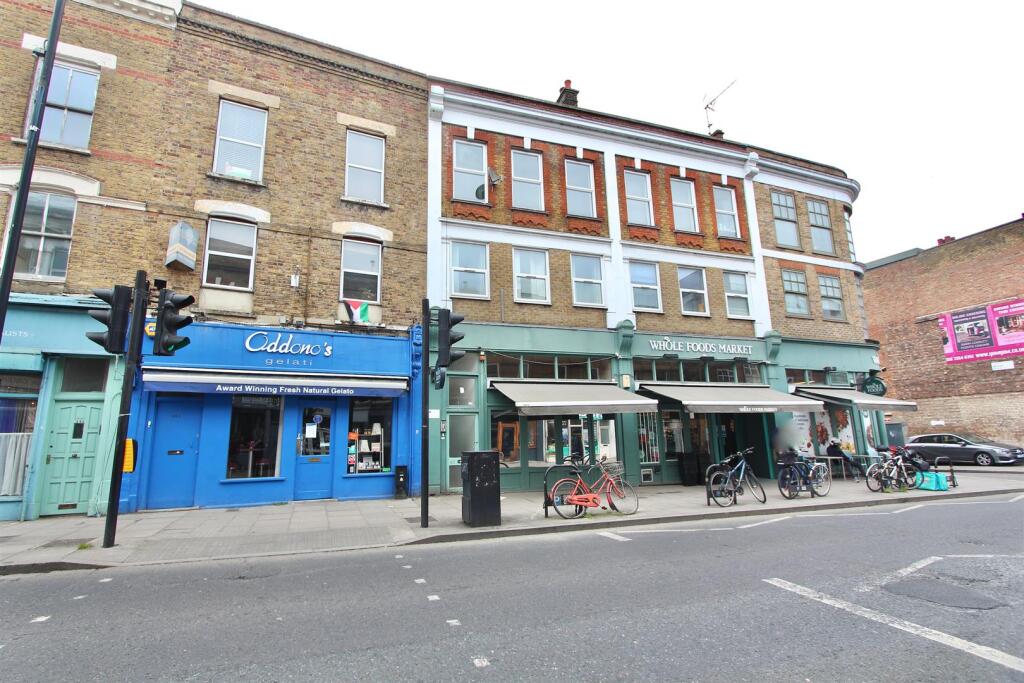 Stoke Newington Church Street, N16