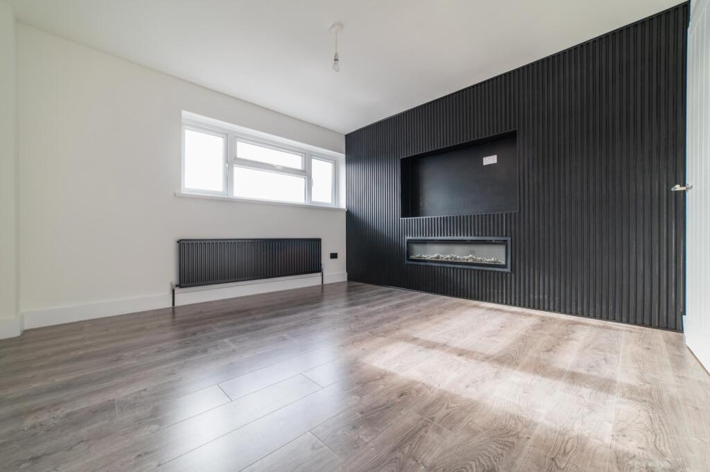 Call 02920 454555 to secure your viewing_9