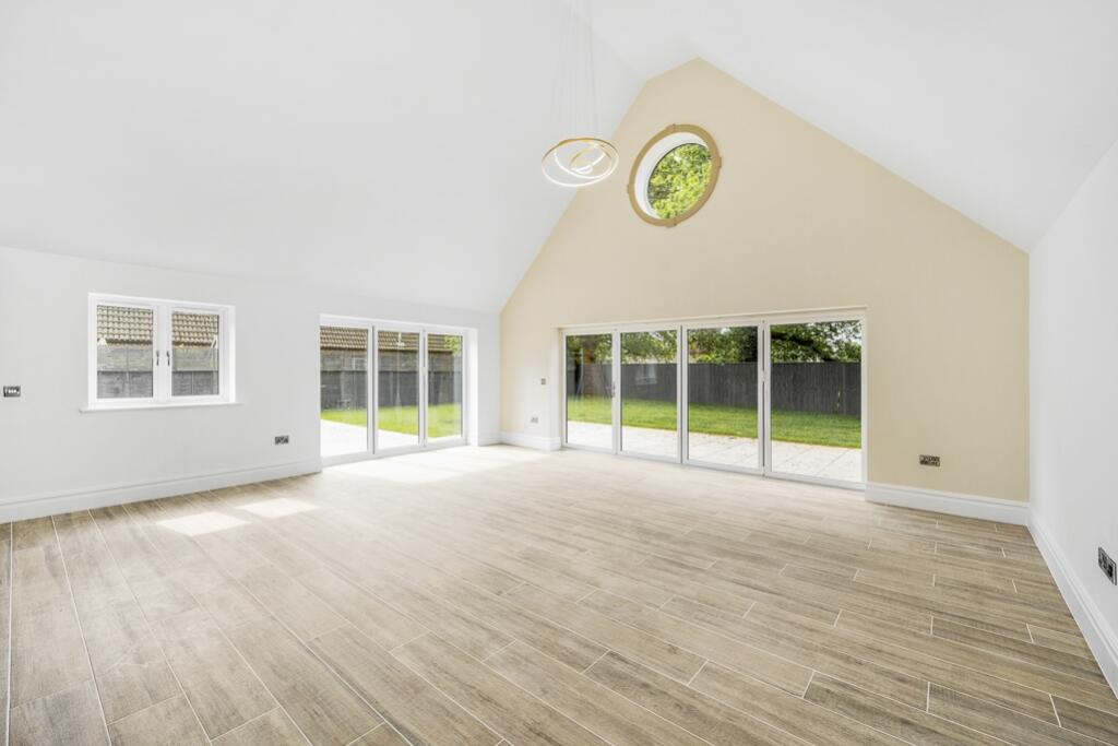 6 Bowlers Court (North Hykeham)-32