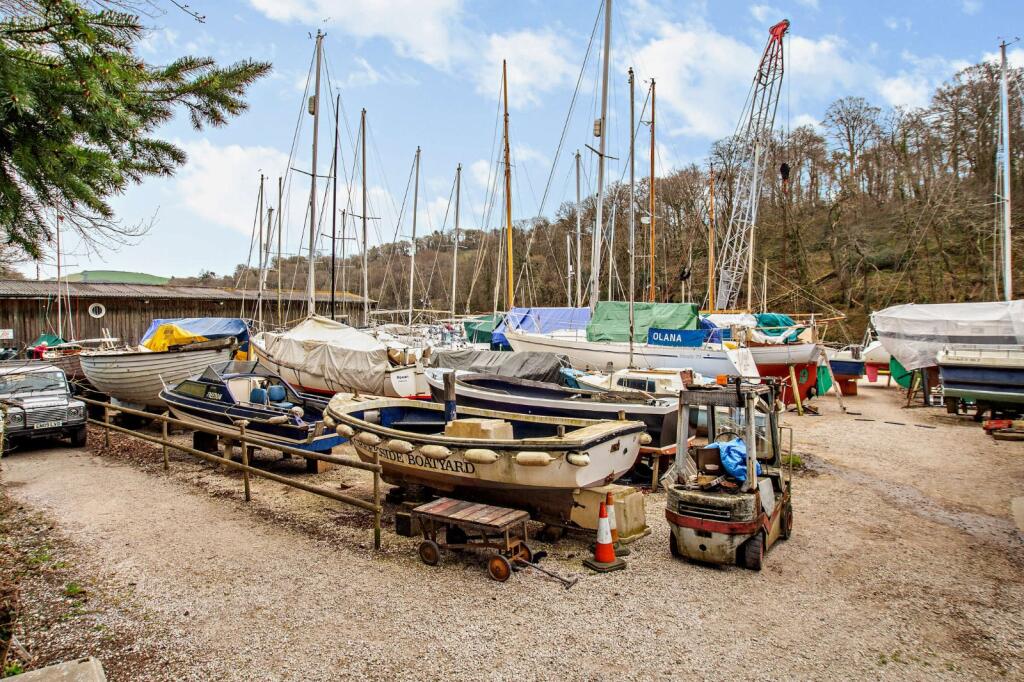 Creekside Boatyard