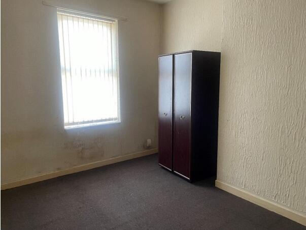 Bedroom 1 T202510141132.jpeg