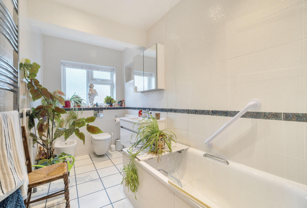 1380699-12-6915cb...