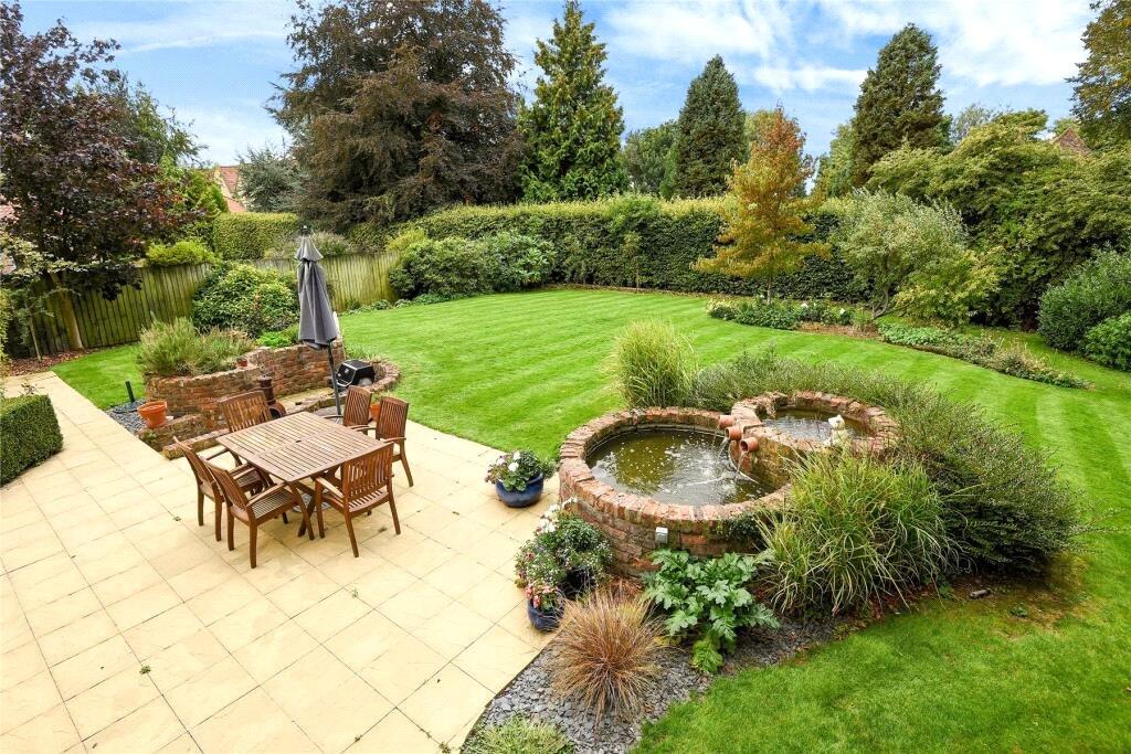 Rear Gardens