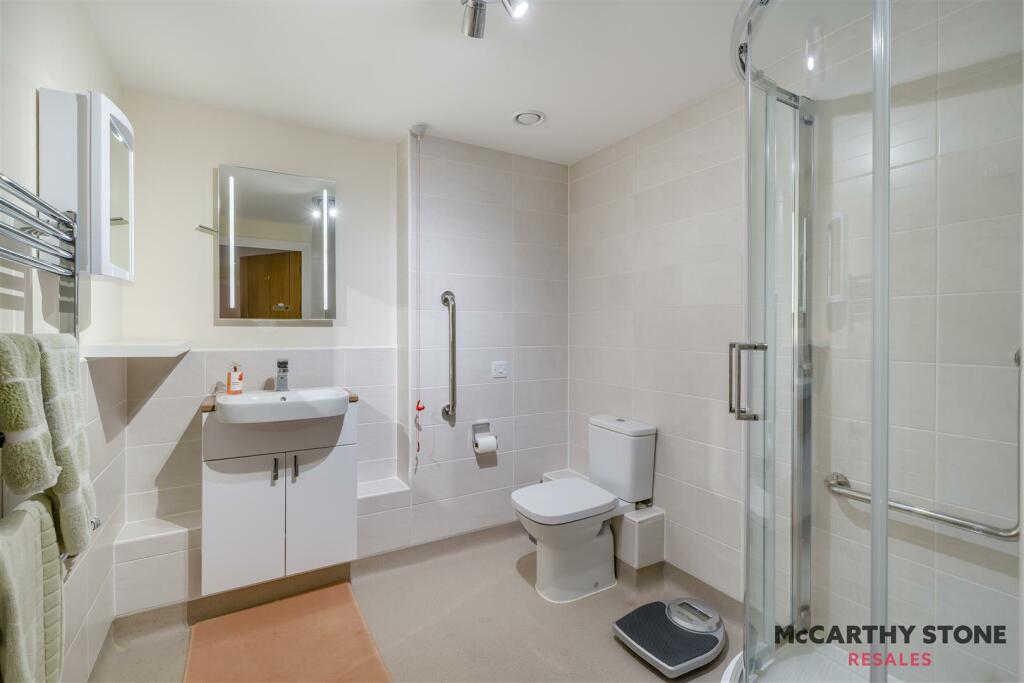 8622961-interior15.jpg