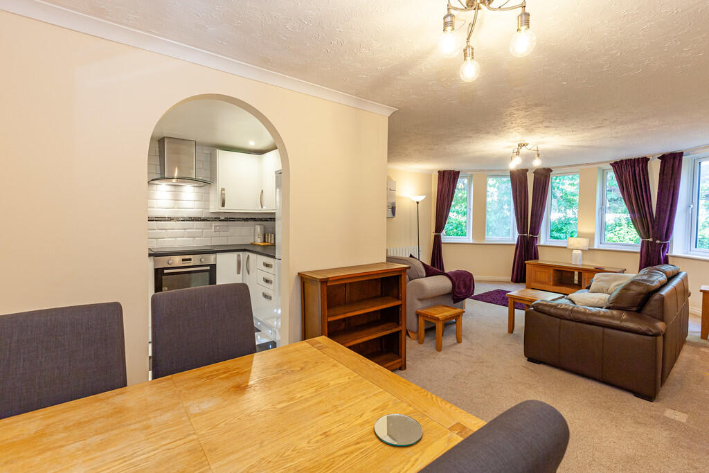 Living Area- Angl...