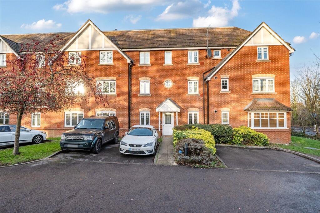 Perigee, Shinfield, Reading, RG2