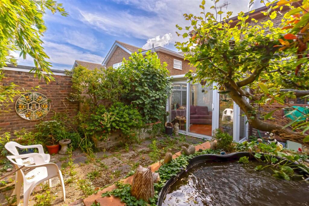 Rusper Rd South_15.jpg