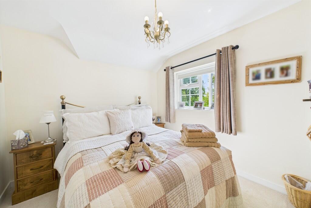 CAM01689G0-PR0465...