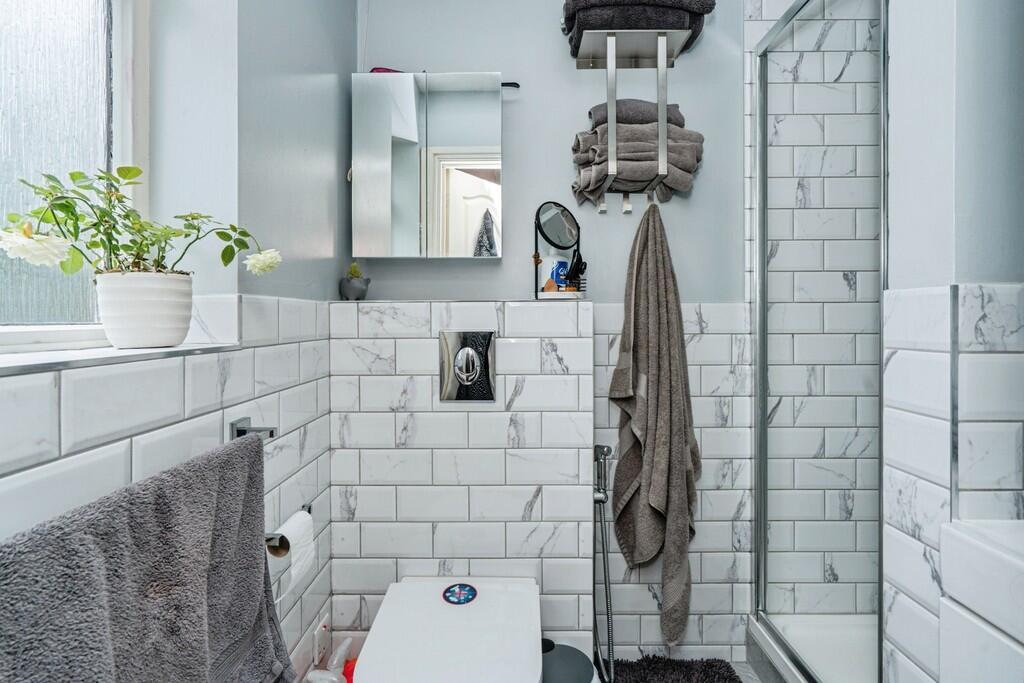 gu228eh-fa-dsc050...