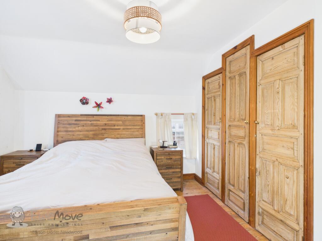 Bed 1 b