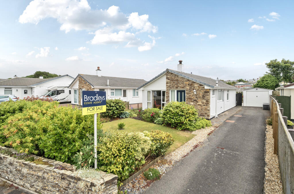 1306387-1-684832b...