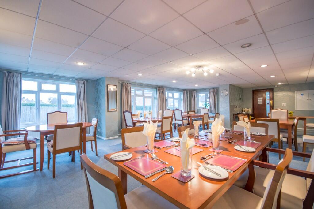 Owners Dining 