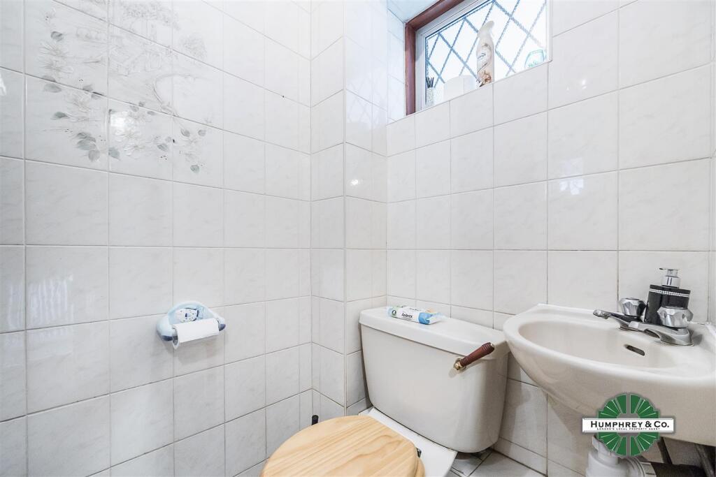 24   Manning Road -011.jpg