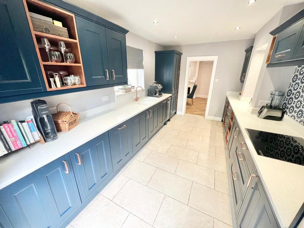 Kitchen photo 2 k...