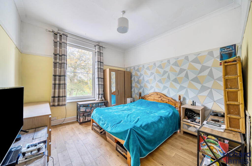 c648fcbd02ec42bf8ede0f7721943575