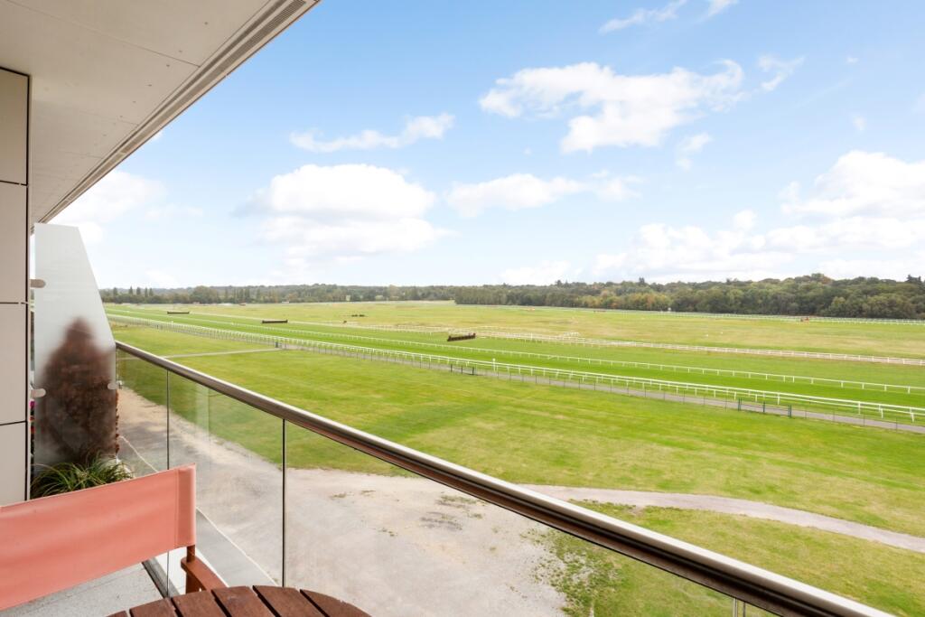 26 Cape Cross Hou...