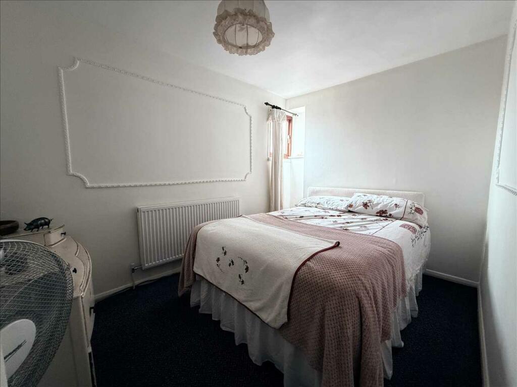 BEDROOM FIVE