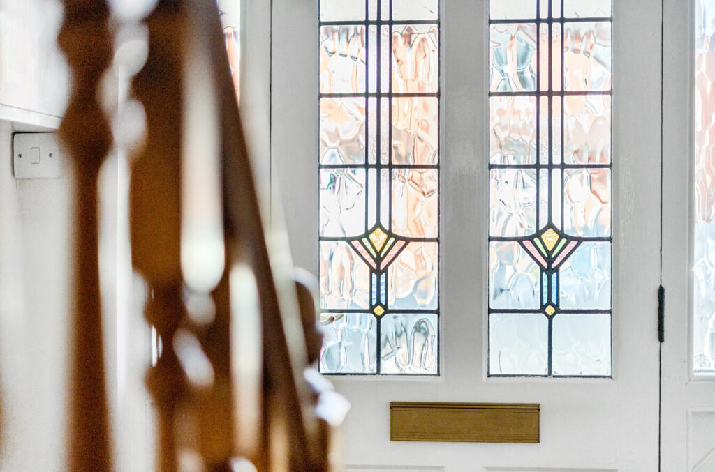 1326668-11-687a70...