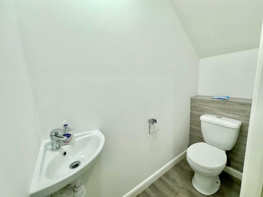 PHOTO-2024-10-30-08-09-32 (3).jpg