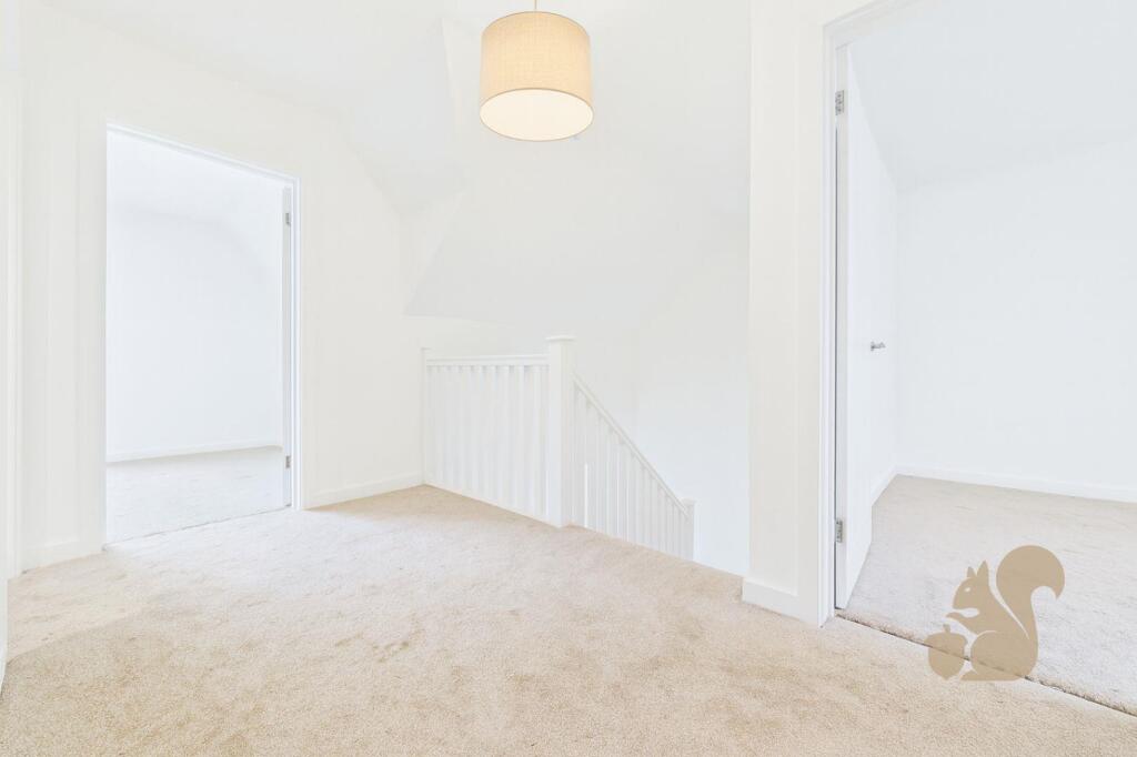 Plot 5 - Oakfields - Landing .jpg