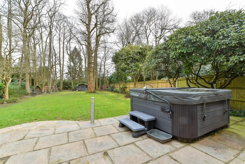 Patio / Decking