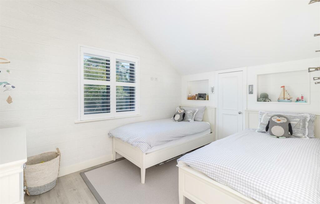 Bedroom 5