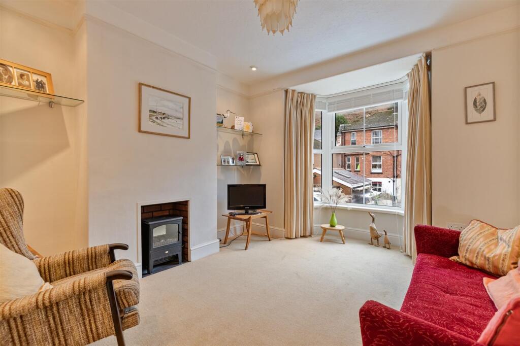 A11 - 40 Ford Valley, Dartmouth - 251205.jpg