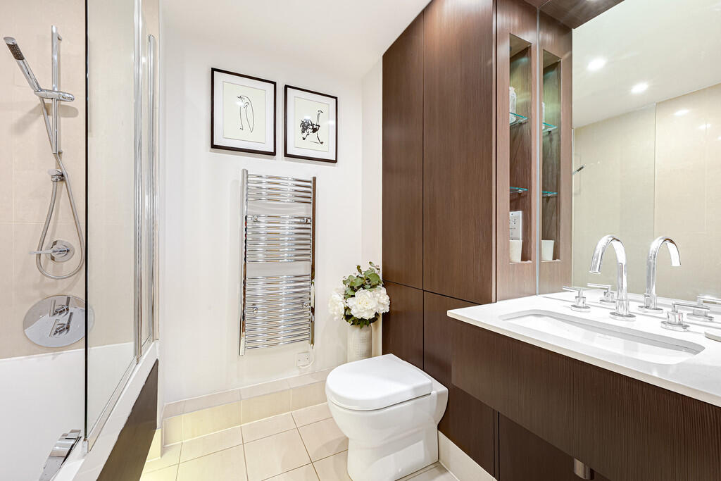 Ensign House, Jun...