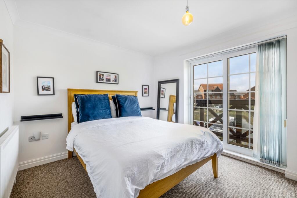 8 Park Lane (Burton Waters)-24