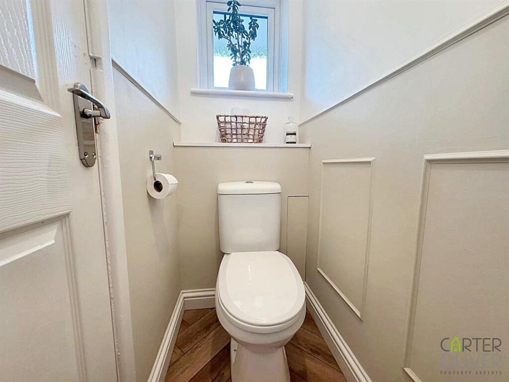 GROUND FLOOR WC