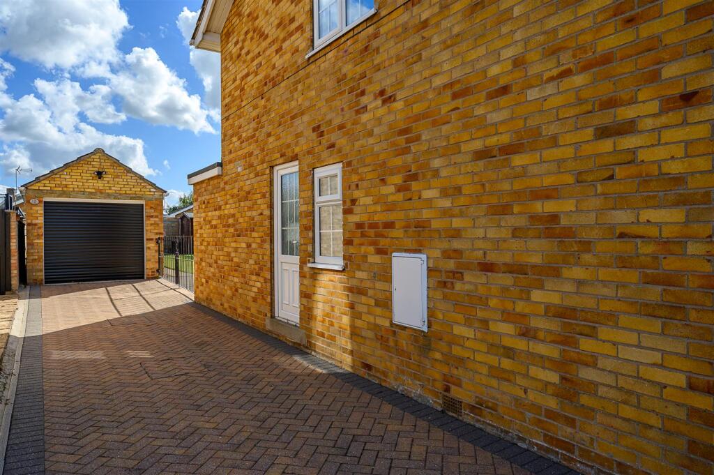 15 Church Lane-22.jpg