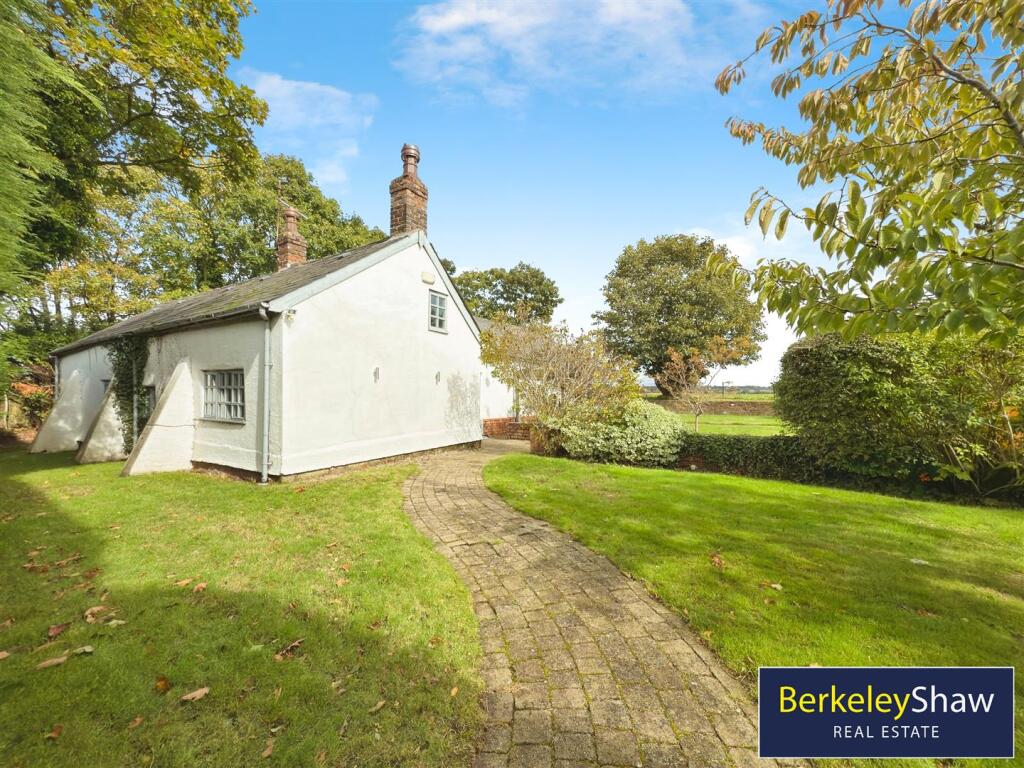 9dcf1898-B-4511-A706-B8155B95A45F-3263-00000EB03DB