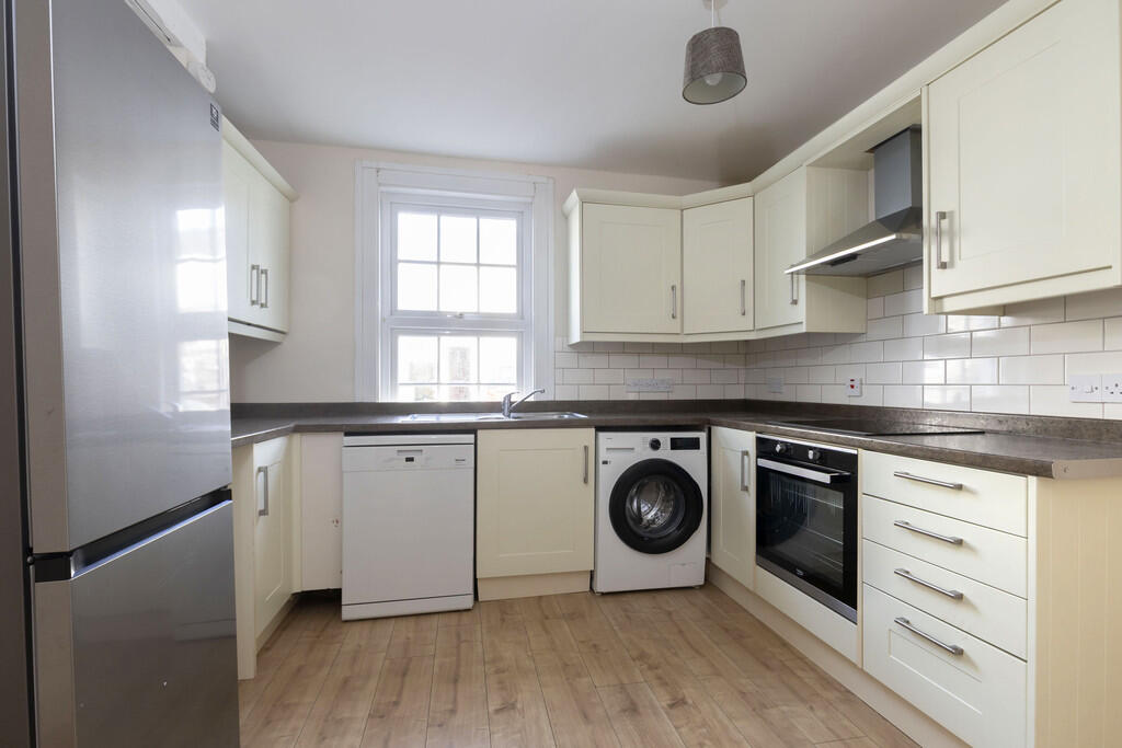 2 Tytherley Villa...