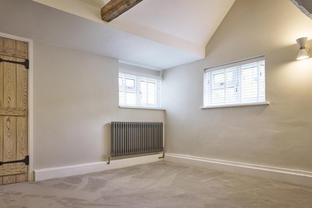 Callow Hill Cottage 27.jpg