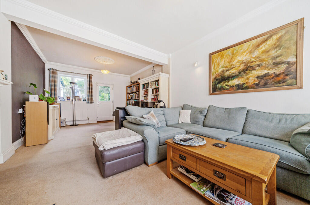 1300243-4-683dd26...