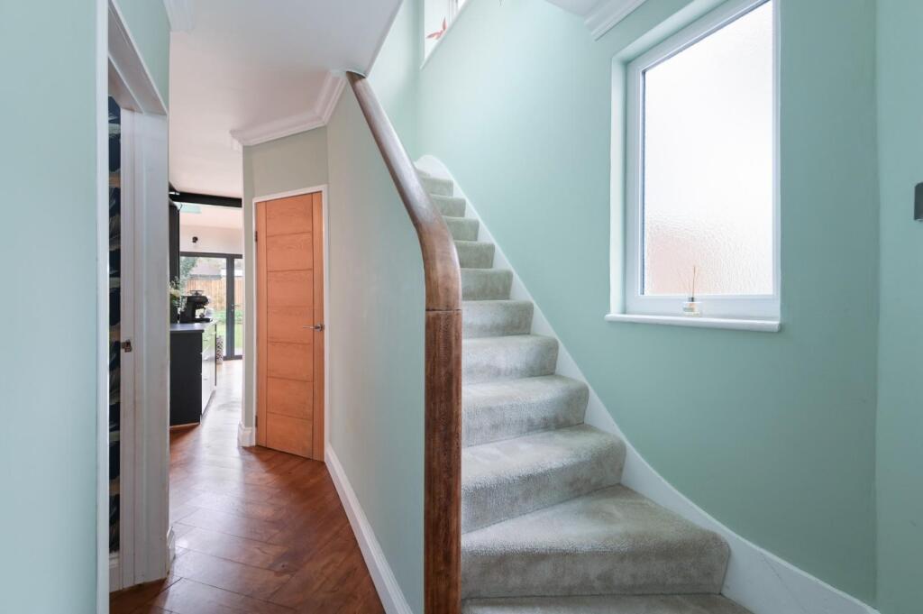 FRANCIS CLOSE, (9).jpg