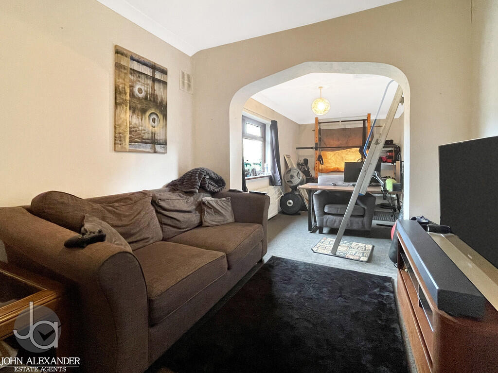 20250423_16043375...