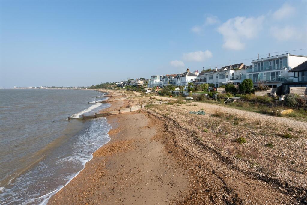 Admiralty Walk, Seasalter, Whitstable