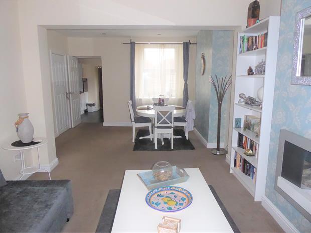 1 Wellington Dining Room