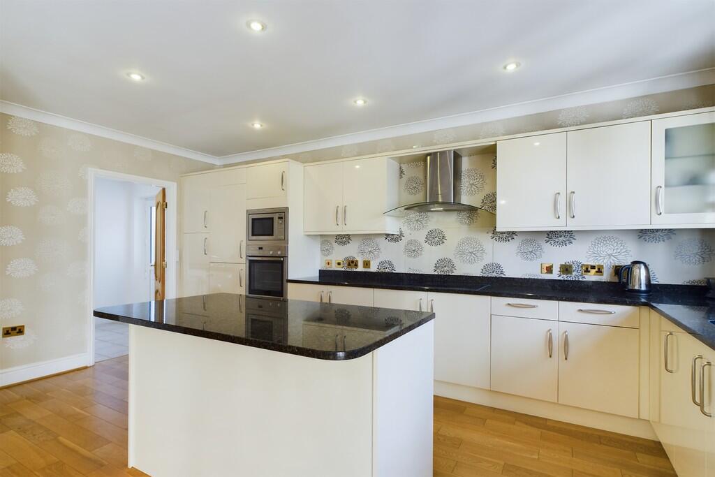 Kitchen Dining 