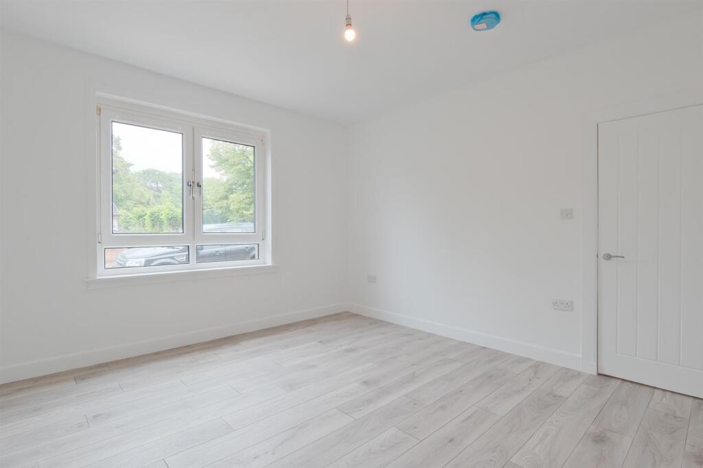 005-68 Butterburn Park, Hamilton ML36 SJ.jpg