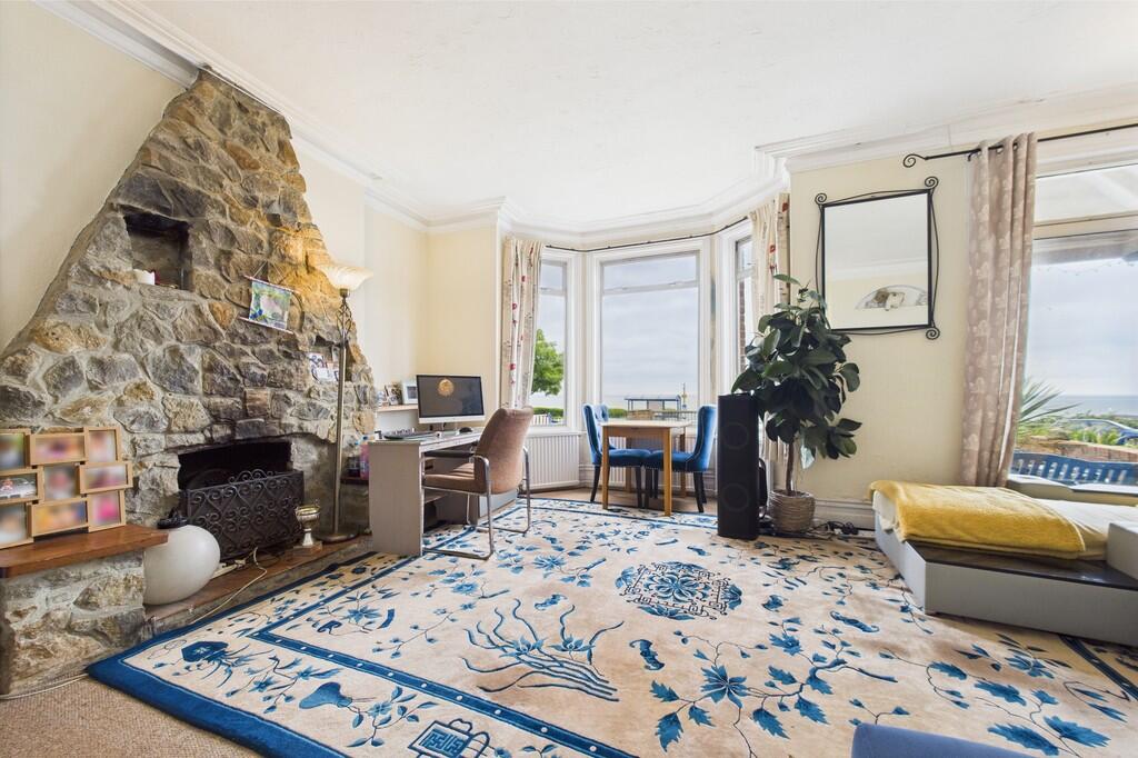 CAM01085G0-PR0553...