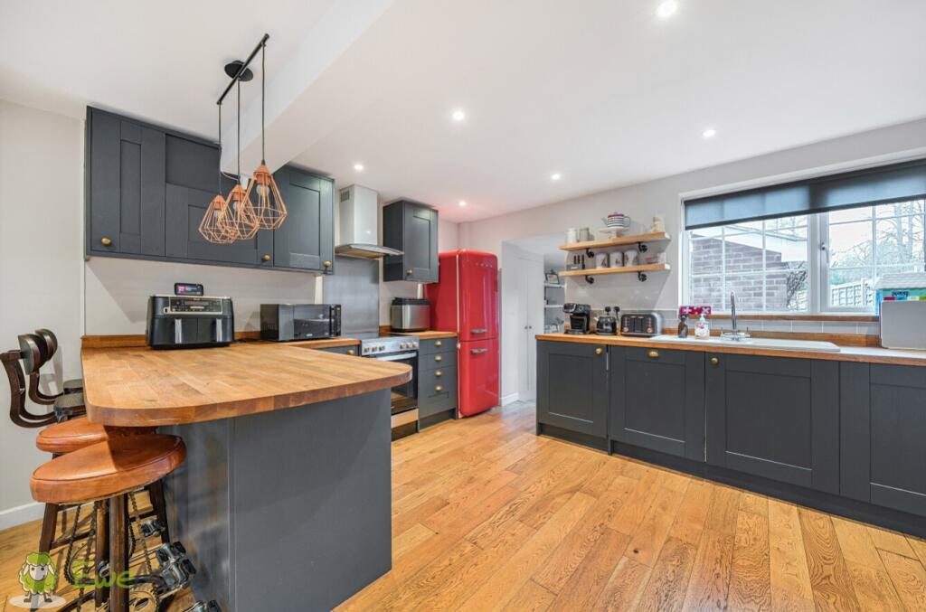 Kitchen Family Room