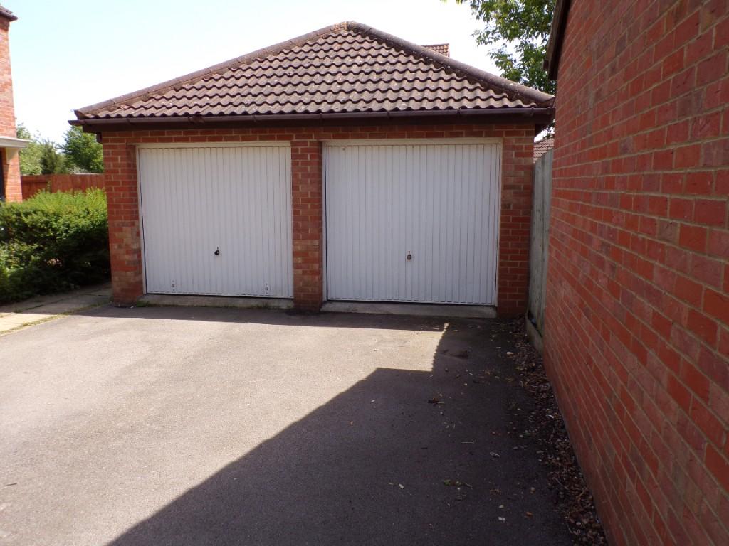 Clare Croft, Milton Keynes, MK10