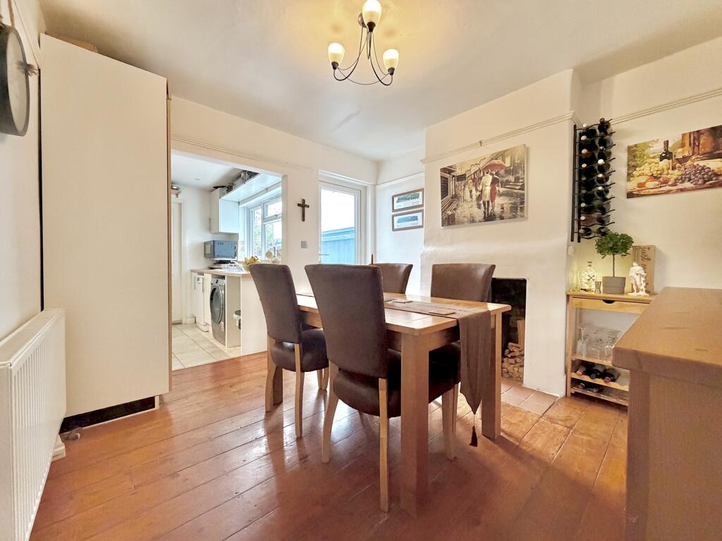 Salisbury Road, Watford, WD24