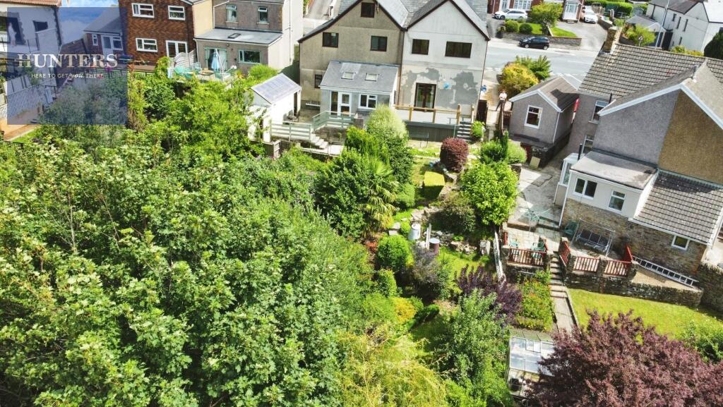 557cd871-50725_134110_579_1753447387691_photo_opti