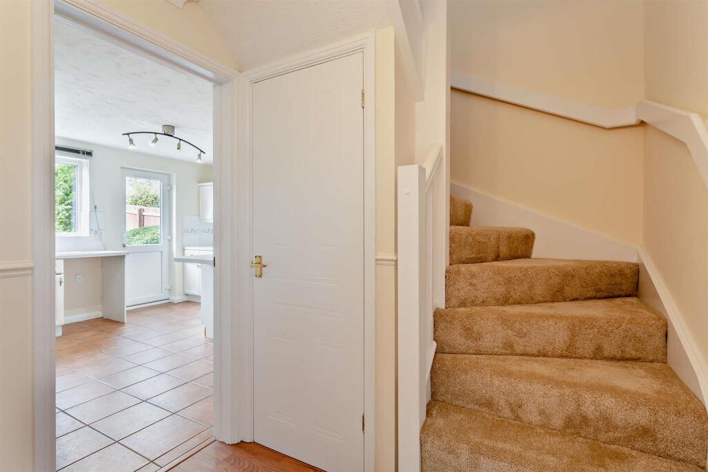 8639149-interior15-800.jpg